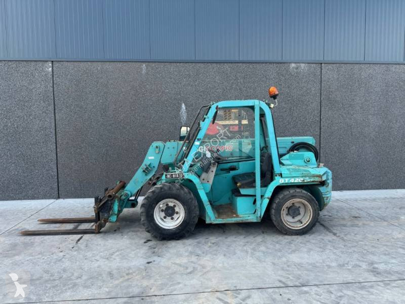 Chariot télescopique Manitou BT420