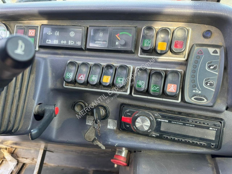 رافعة شوكية تلسكوبية Manitou  MLT 845-120 H