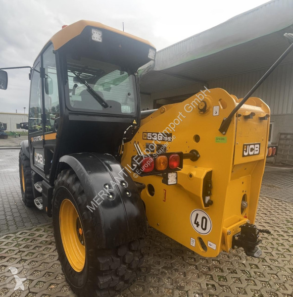 رافعة شوكية تلسكوبية JCB  560-80 AGRI XTRA Dualtec