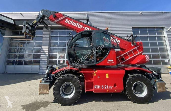 Încărcător telescopic Magni 5.21