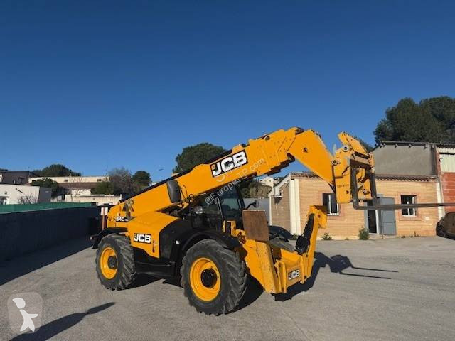 رافعة شوكية تلسكوبية JCB 540-180
