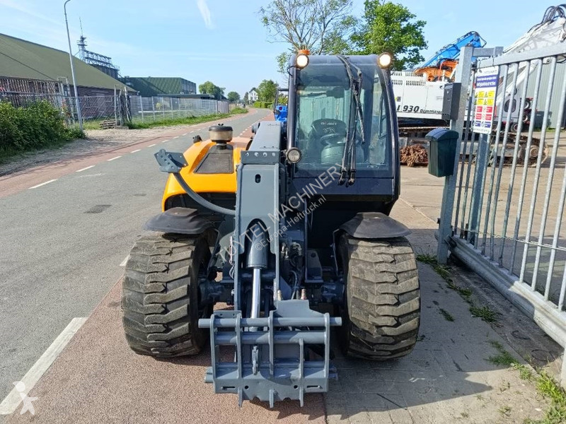 Încărcător telescopic Giant 4548 Tendo...