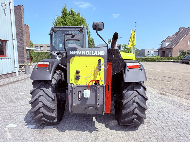 Chariot télescopique New Holland TH7.42...