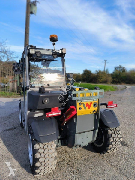 رافعة شوكية تلسكوبية Wacker Neuson TH 412