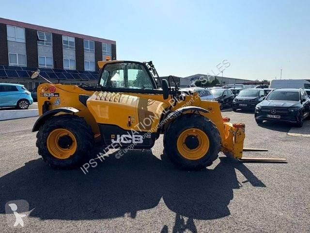 Chariot télescopique JCB