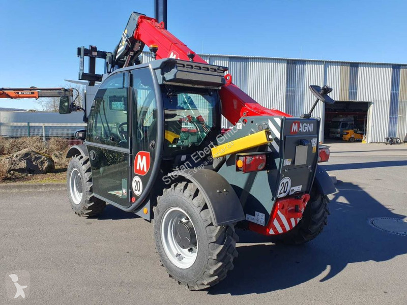 Încărcător telescopic Magni Magni TH 3.6-D5/D /...