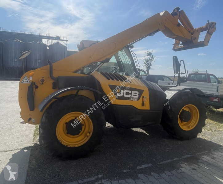Chariot télescopique JCB