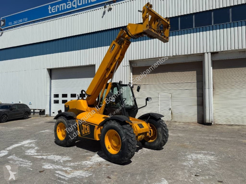 Empilhador telescópico JCB 528-70
