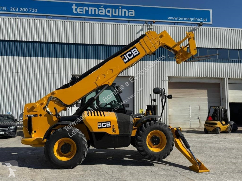 Încărcător telescopic JCB 540-170