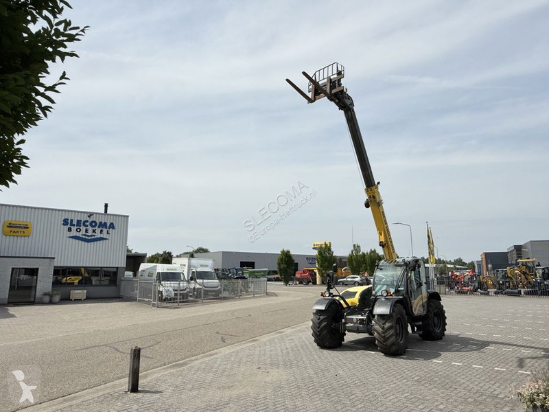 Chariot télescopique New Holland TH7.42 Elite...