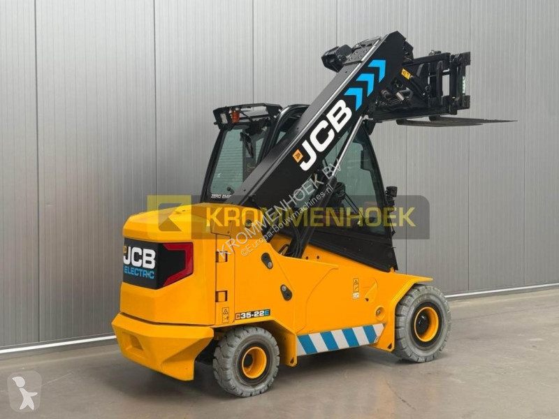 Sollevatori telescopici JCB 35-22E Demo