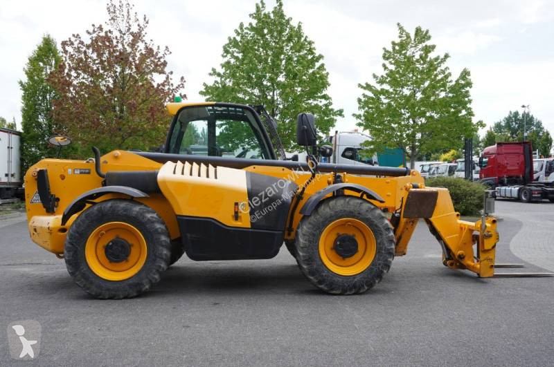 Încărcător telescopic JCB 14 m / 1800 MTH