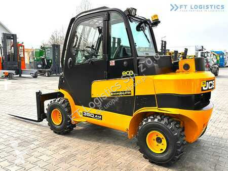 Încărcător telescopic JCB