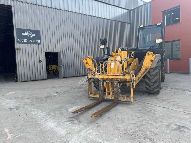 Chariot télescopique JCB