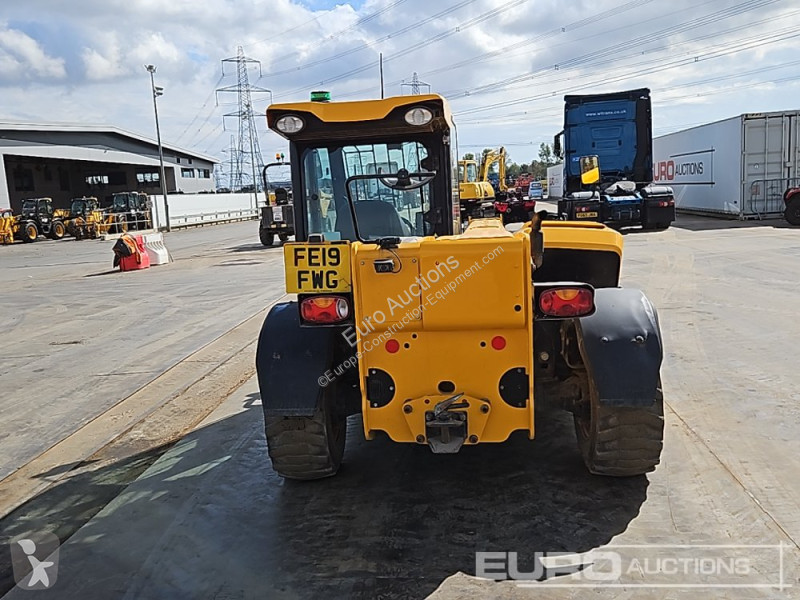 Teleskopický vozík JCB 525-60 Hi Viz