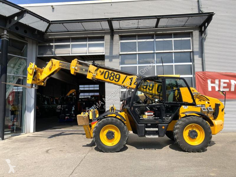 Încărcător telescopic JCB HI-VIZ