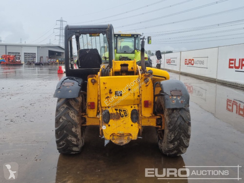 Teleskopický vozík JCB 530-70