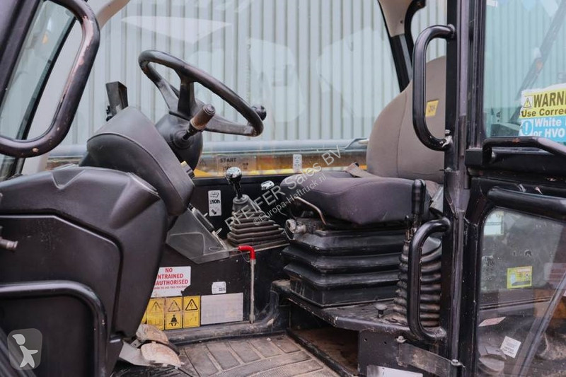 رافعة شوكية تلسكوبية JCB Diesel, 4x4x4 Drive,...
