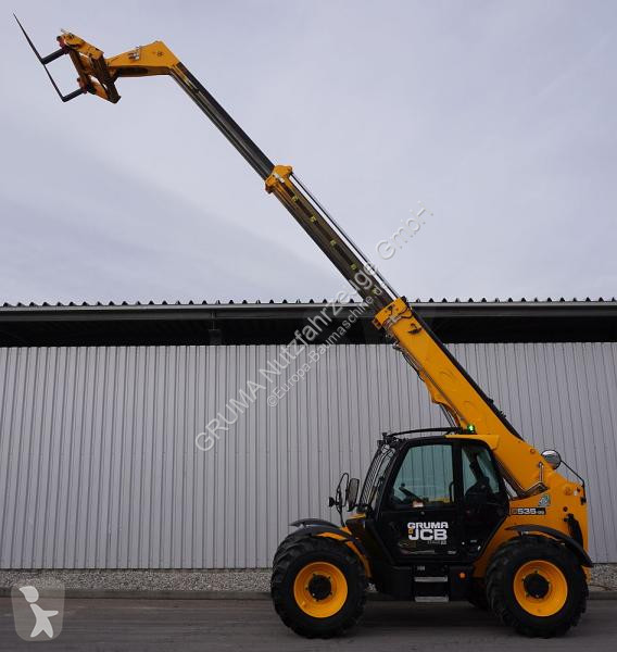 رافعة شوكية تلسكوبية JCB