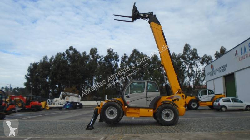 رافعة شوكية تلسكوبية Manitou