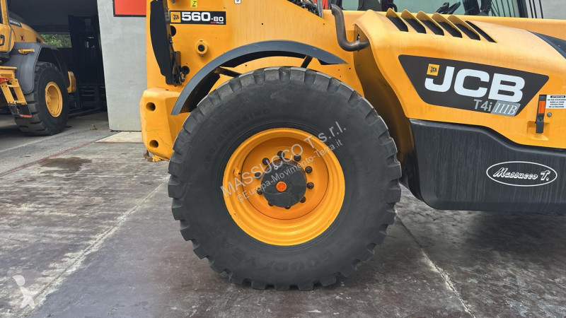 Sollevatori telescopici JCB AGROPLUS 560-80