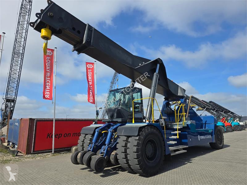 Телескопичен товарач Konecranes NCN 100 - 289TH