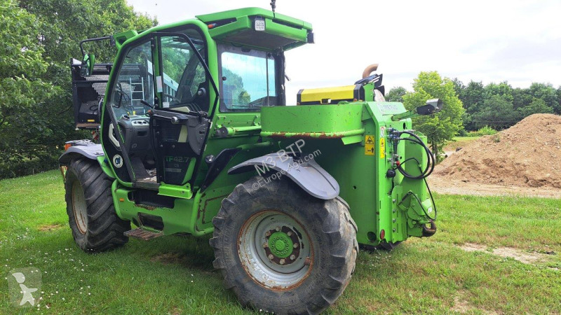 Încărcător telescopic Merlo  TF42.7CS-140
