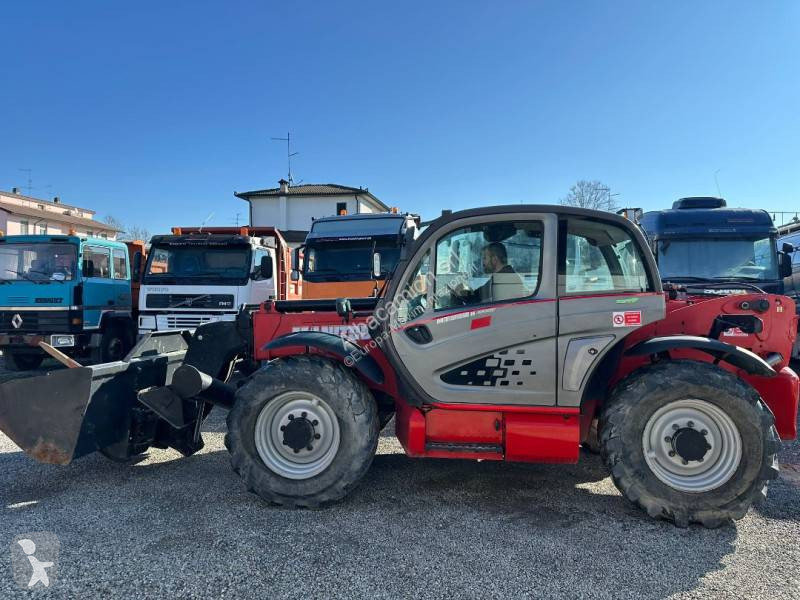Телескопичен товарач Manitou