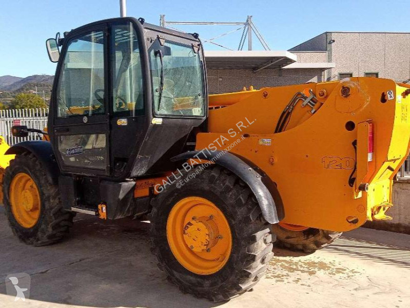 Carretilla telescópica JCB 532-120