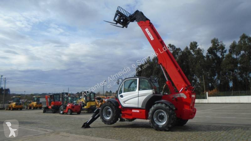 Empilhador telescópico Manitou