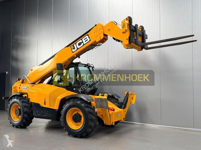 رافعة شوكية تلسكوبية JCB HiViz
