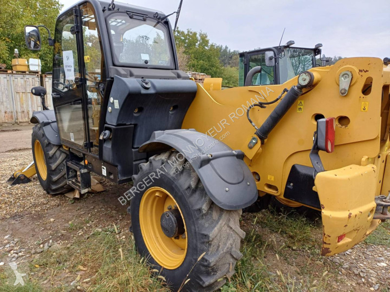 رافعة شوكية تلسكوبية Caterpillar TH414C