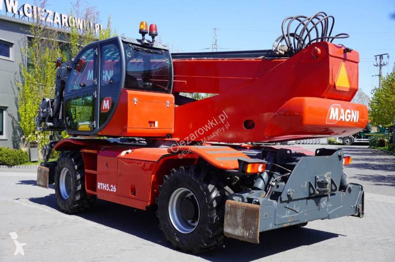 Телескопический погрузчик Magni 5.26
