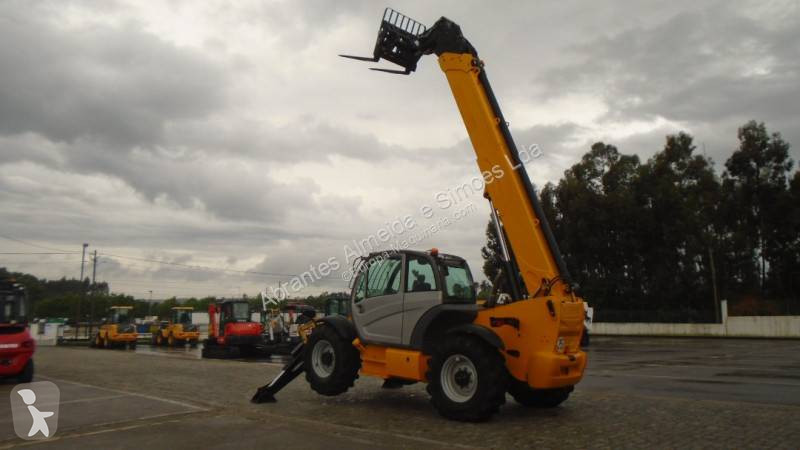 رافعة شوكية تلسكوبية Manitou