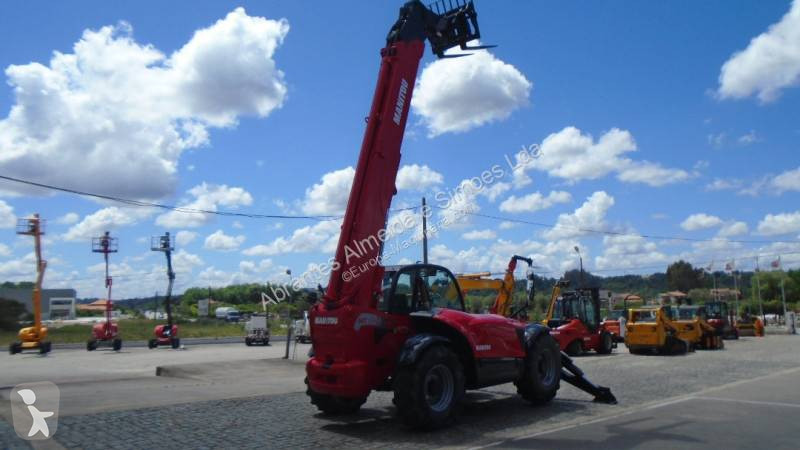 رافعة شوكية تلسكوبية Manitou