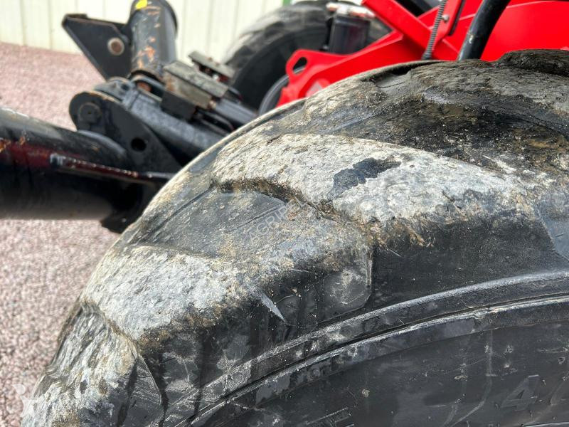 Teleskopický manipulátor Manitou  MT1335