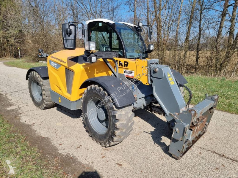 رافعة شوكية تلسكوبية Liebherr T 32-7