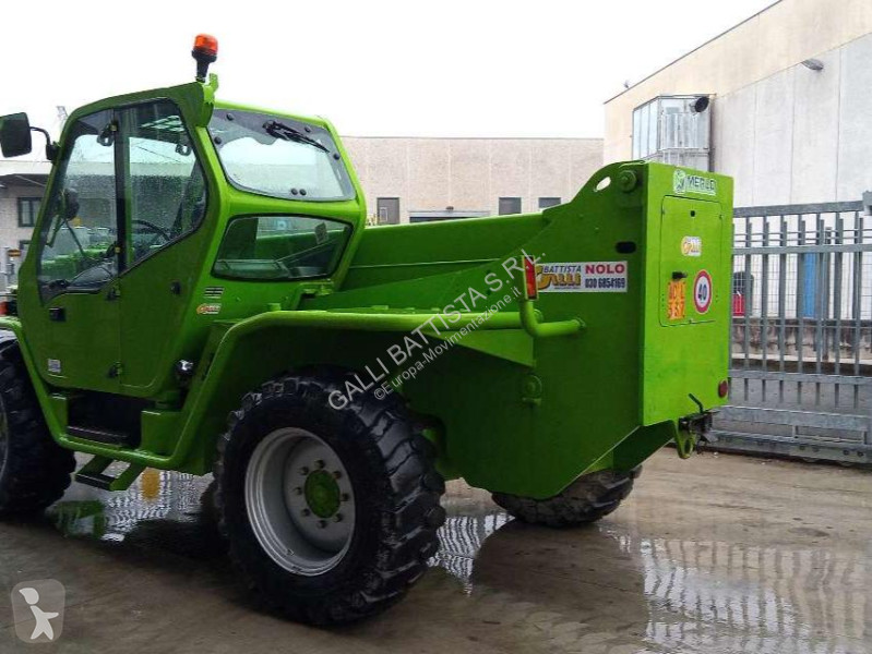 Teleskopický manipulátor Merlo P40.17K