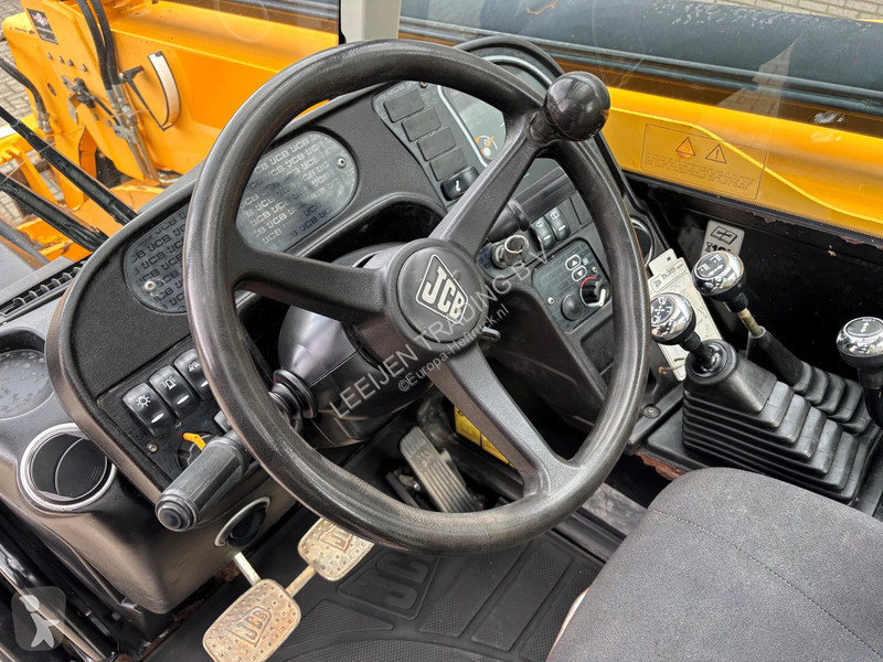 رافعة شوكية تلسكوبية JCB HiViz telehandler,...