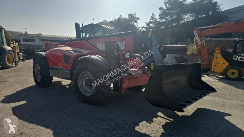 Телескопичен товарач Manitou