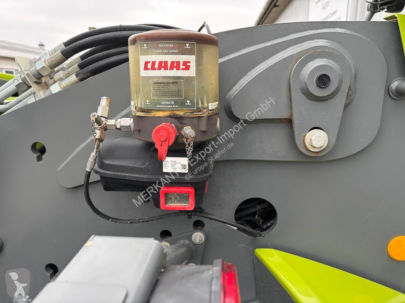 Телескопический погрузчик Claas  SCORPION 756