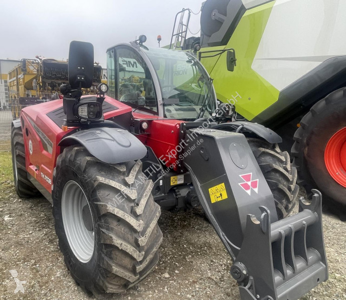 رافعة شوكية تلسكوبية Massey Ferguson  MF 7038