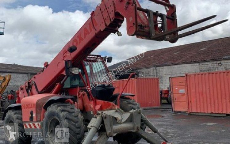 Teleskoplastare JCB chariot telescopique diesel