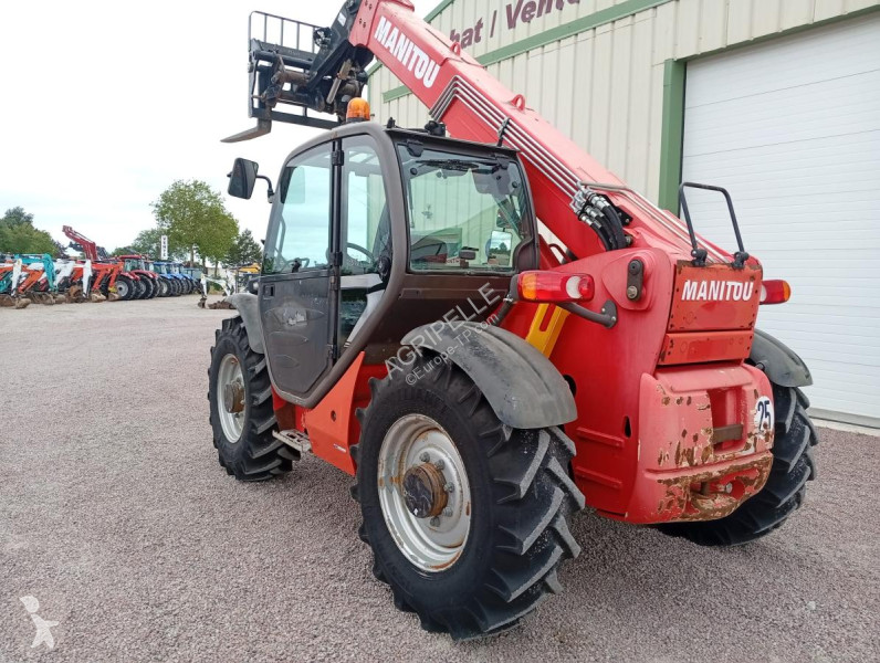 رافعة شوكية تلسكوبية Manitou