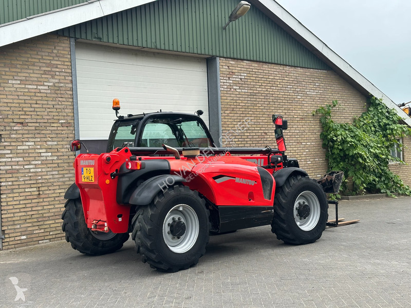 Teleskopický manipulátor Manitou MT1033