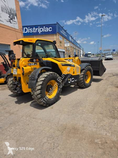 رافعة شوكية تلسكوبية JCB 532x60
