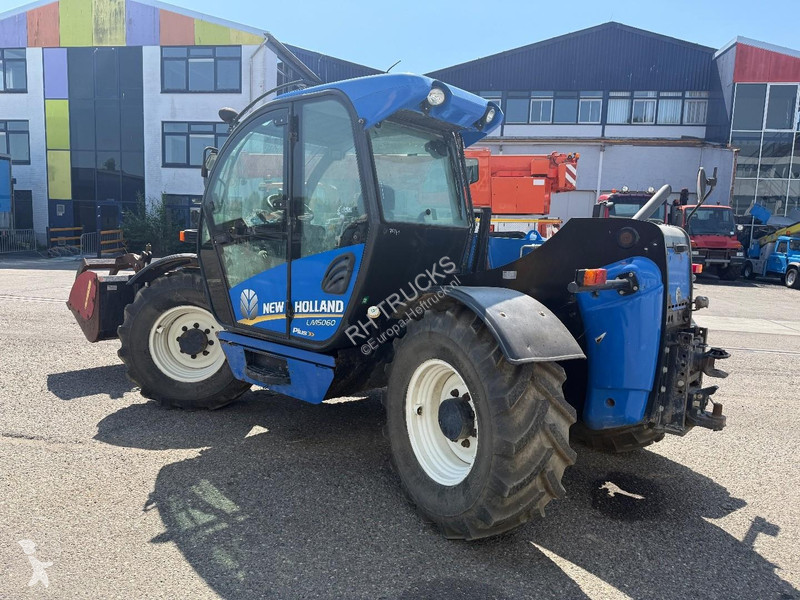 Teleskopický manipulátor New Holland LM5060 CE7...
