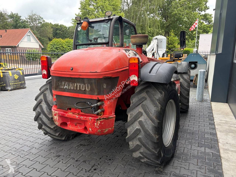 Teleskopický manipulátor Manitou MLT627T