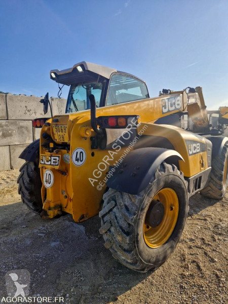 Телескопичен товарач JCB 5TC
