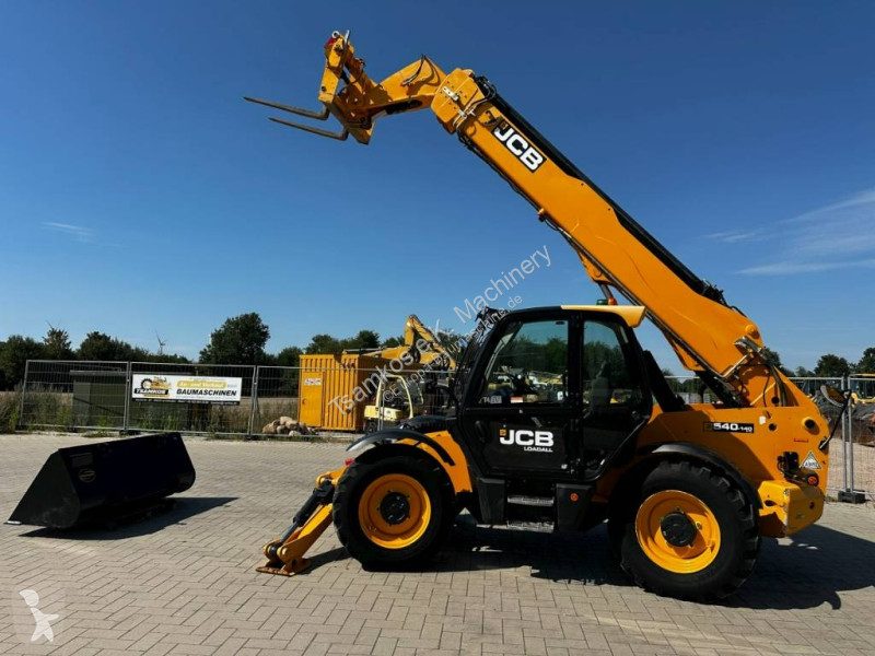 Carretilla telescópica JCB HiViz...